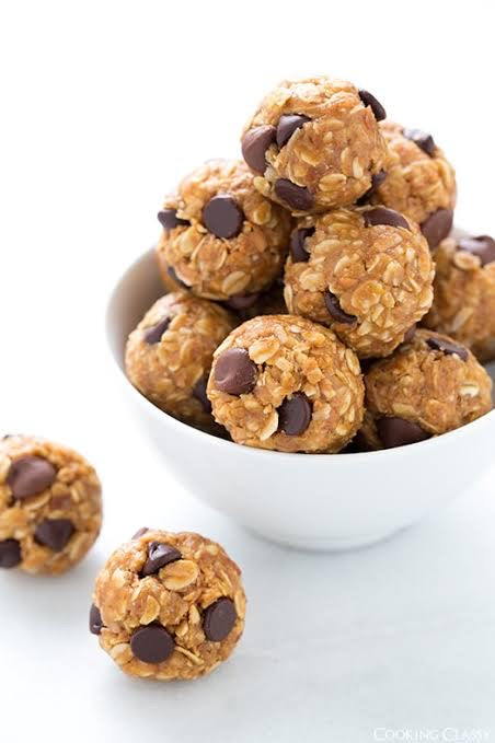 No-Bake Mixed Nuts and Seeds Energy Balls